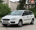 Белый Форд Фокус, объемом двигателя 1.6 л и пробегом 299 тыс. км за 3700 $, фото 1 на Automoto.ua