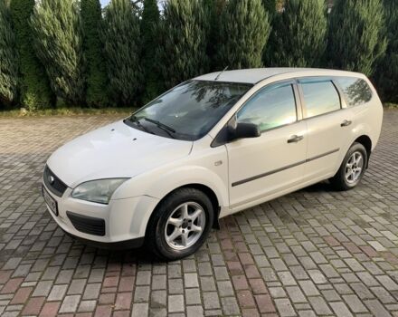Білий Форд Фокус, об'ємом двигуна 1.6 л та пробігом 280 тис. км за 3600 $, фото 3 на Automoto.ua