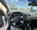 Белый Форд Фокус, объемом двигателя 1.6 л и пробегом 300 тыс. км за 2999 $, фото 7 на Automoto.ua