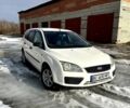 Белый Форд Фокус, объемом двигателя 1.6 л и пробегом 285 тыс. км за 3349 $, фото 1 на Automoto.ua