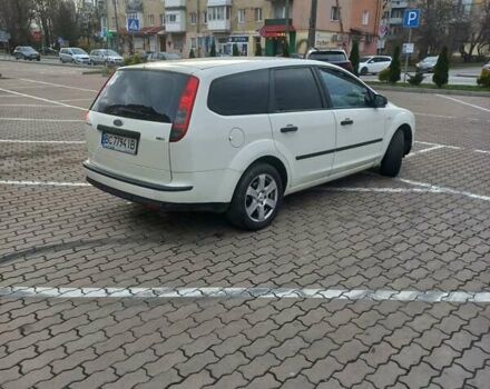 Білий Форд Фокус, об'ємом двигуна 1.56 л та пробігом 275 тис. км за 4600 $, фото 13 на Automoto.ua