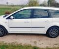 Белый Форд Фокус, объемом двигателя 1.8 л и пробегом 230 тыс. км за 4000 $, фото 5 на Automoto.ua