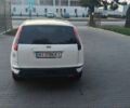 Белый Форд Фокус, объемом двигателя 1.6 л и пробегом 337 тыс. км за 4200 $, фото 3 на Automoto.ua
