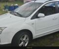 Білий Форд Фокус, об'ємом двигуна 1.6 л та пробігом 270 тис. км за 5000 $, фото 5 на Automoto.ua