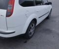 Білий Форд Фокус, об'ємом двигуна 1.6 л та пробігом 320 тис. км за 4500 $, фото 5 на Automoto.ua