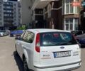 Белый Форд Фокус, объемом двигателя 1.56 л и пробегом 408 тыс. км за 3100 $, фото 8 на Automoto.ua