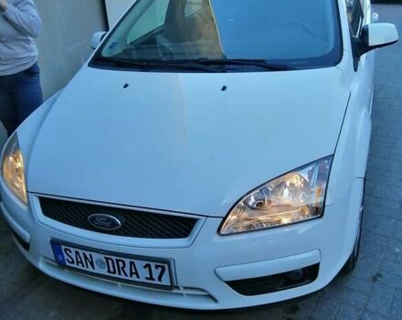 Белый Форд Фокус, объемом двигателя 1.39 л и пробегом 271 тыс. км за 5000 $, фото 7 на Automoto.ua