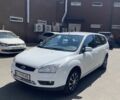 Белый Форд Фокус, объемом двигателя 1.6 л и пробегом 380 тыс. км за 3399 $, фото 7 на Automoto.ua