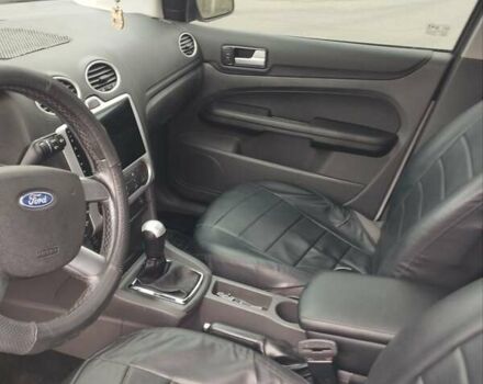 Білий Форд Фокус, об'ємом двигуна 1.6 л та пробігом 320 тис. км за 4500 $, фото 4 на Automoto.ua