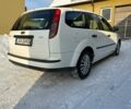Білий Форд Фокус, об'ємом двигуна 0 л та пробігом 200 тис. км за 2399 $, фото 2 на Automoto.ua