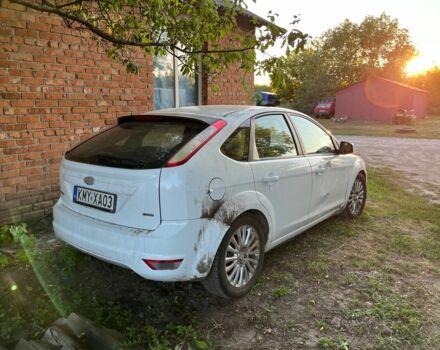 Белый Форд Фокус, объемом двигателя 2 л и пробегом 2 тыс. км за 1500 $, фото 3 на Automoto.ua