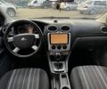 Белый Форд Фокус, объемом двигателя 2 л и пробегом 250 тыс. км за 5700 $, фото 9 на Automoto.ua