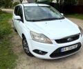 Белый Форд Фокус, объемом двигателя 1.6 л и пробегом 298 тыс. км за 7000 $, фото 1 на Automoto.ua