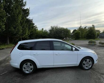 Белый Форд Фокус, объемом двигателя 1.6 л и пробегом 255 тыс. км за 4900 $, фото 4 на Automoto.ua