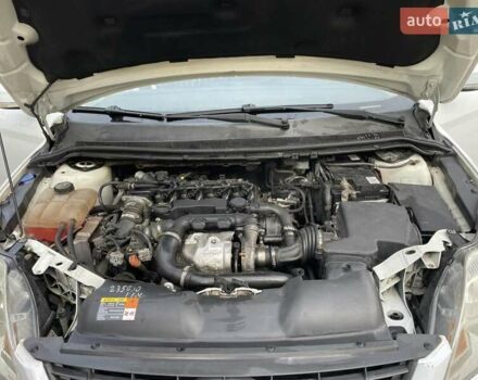 Белый Форд Фокус, объемом двигателя 1.6 л и пробегом 255 тыс. км за 4900 $, фото 23 на Automoto.ua