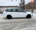 Белый Форд Фокус, объемом двигателя 1.6 л и пробегом 213 тыс. км за 5900 $, фото 2 на Automoto.ua