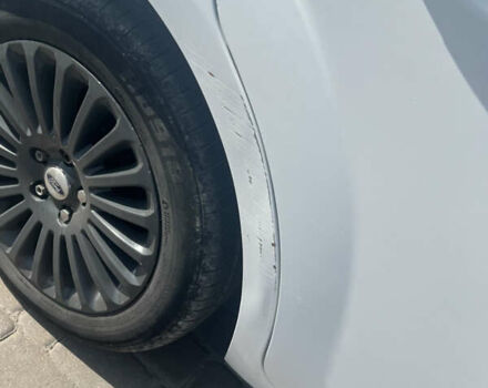 Белый Форд Фокус, объемом двигателя 1.6 л и пробегом 207 тыс. км за 4300 $, фото 7 на Automoto.ua