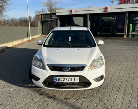 Білий Форд Фокус, об'ємом двигуна 1.6 л та пробігом 229 тис. км за 5600 $, фото 5 на Automoto.ua