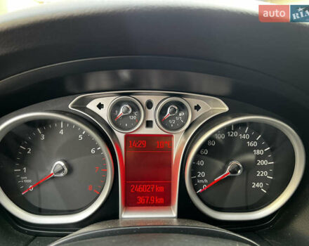 Белый Форд Фокус, объемом двигателя 1.8 л и пробегом 245 тыс. км за 4800 $, фото 19 на Automoto.ua