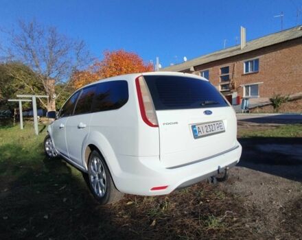 Белый Форд Фокус, объемом двигателя 1.6 л и пробегом 193 тыс. км за 5600 $, фото 2 на Automoto.ua