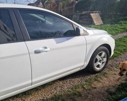 Білий Форд Фокус, об'ємом двигуна 1.6 л та пробігом 164 тис. км за 5600 $, фото 2 на Automoto.ua