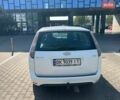 Белый Форд Фокус, объемом двигателя 1.56 л и пробегом 221 тыс. км за 3800 $, фото 6 на Automoto.ua