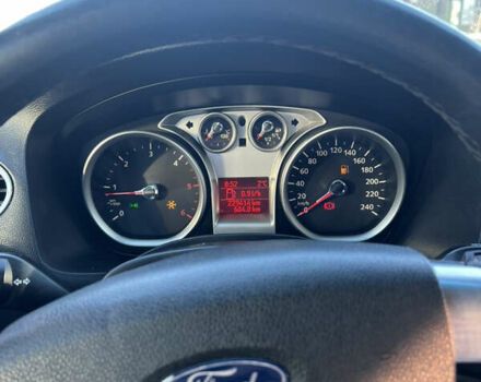 Білий Форд Фокус, об'ємом двигуна 1.6 л та пробігом 229 тис. км за 5600 $, фото 6 на Automoto.ua