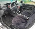 Білий Форд Фокус, об'ємом двигуна 1.8 л та пробігом 201 тис. км за 5500 $, фото 2 на Automoto.ua