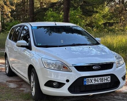 Белый Форд Фокус, объемом двигателя 1.6 л и пробегом 248 тыс. км за 5200 $, фото 9 на Automoto.ua