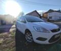 Белый Форд Фокус, объемом двигателя 1.6 л и пробегом 193 тыс. км за 5600 $, фото 1 на Automoto.ua