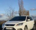 Белый Форд Фокус, объемом двигателя 1.6 л и пробегом 235 тыс. км за 6250 $, фото 1 на Automoto.ua