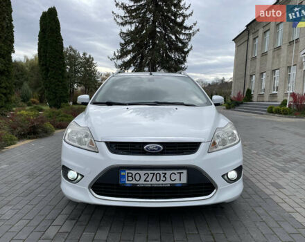Белый Форд Фокус, объемом двигателя 1.6 л и пробегом 257 тыс. км за 5999 $, фото 8 на Automoto.ua