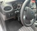 Белый Форд Фокус, объемом двигателя 1.6 л и пробегом 234 тыс. км за 5999 $, фото 10 на Automoto.ua