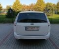 Белый Форд Фокус, объемом двигателя 1.56 л и пробегом 290 тыс. км за 5200 $, фото 6 на Automoto.ua