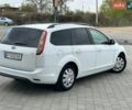 Білий Форд Фокус, об'ємом двигуна 1.6 л та пробігом 233 тис. км за 4400 $, фото 6 на Automoto.ua