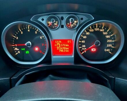 Білий Форд Фокус, об'ємом двигуна 1.6 л та пробігом 211 тис. км за 5500 $, фото 9 на Automoto.ua