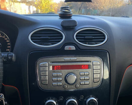 Білий Форд Фокус, об'ємом двигуна 1.6 л та пробігом 235 тис. км за 6100 $, фото 14 на Automoto.ua