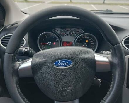 Форд Фокус 2009 в Хмельницком на Automoto.ua Белый Форд Фокус, объемом двигателя 1.6 л и пробегом 250 тыс. км за 5250 $, фото 15 на Automoto.ua