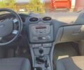 Белый Форд Фокус, объемом двигателя 2 л и пробегом 271 тыс. км за 5300 $, фото 25 на Automoto.ua