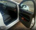 Білий Форд Фокус, об'ємом двигуна 2 л та пробігом 260 тис. км за 5500 $, фото 5 на Automoto.ua