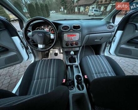 Білий Форд Фокус, об'ємом двигуна 1.6 л та пробігом 297 тис. км за 5299 $, фото 50 на Automoto.ua