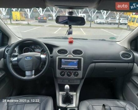 Форд Фокус 2009 в Хмельницком на Automoto.ua Белый Форд Фокус, объемом двигателя 1.6 л и пробегом 250 тыс. км за 5250 $, фото 12 на Automoto.ua