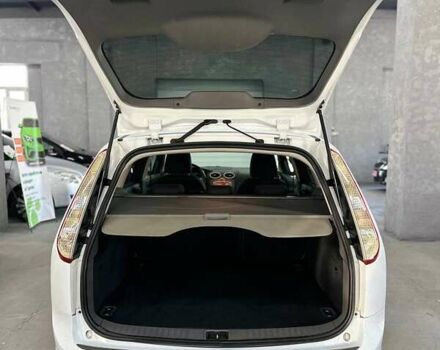 Білий Форд Фокус, об'ємом двигуна 1.6 л та пробігом 198 тис. км за 6999 $, фото 19 на Automoto.ua