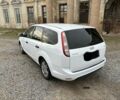 Белый Форд Фокус, объемом двигателя 1.6 л и пробегом 285 тыс. км за 2999 $, фото 2 на Automoto.ua