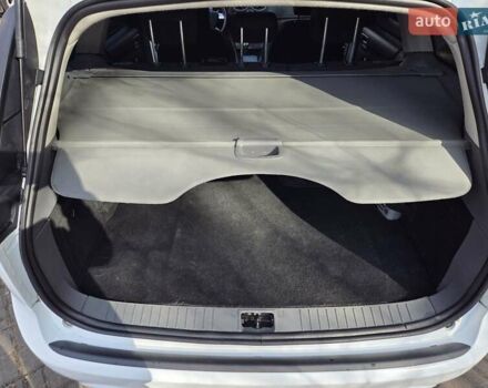 Белый Форд Фокус, объемом двигателя 1.6 л и пробегом 290 тыс. км за 5600 $, фото 21 на Automoto.ua