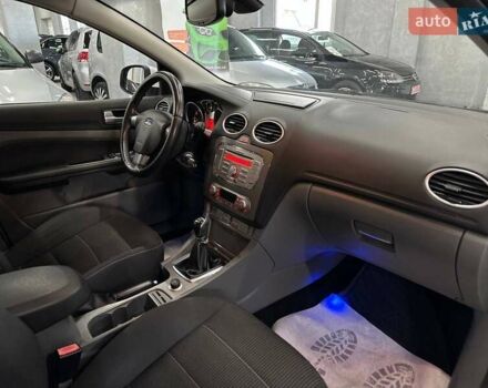 Білий Форд Фокус, об'ємом двигуна 1.6 л та пробігом 198 тис. км за 6999 $, фото 16 на Automoto.ua