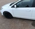 Белый Форд Фокус, объемом двигателя 2 л и пробегом 257 тыс. км за 6000 $, фото 12 на Automoto.ua