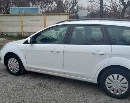 Белый Форд Фокус, объемом двигателя 1.6 л и пробегом 218 тыс. км за 6000 $, фото 3 на Automoto.ua