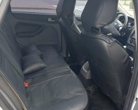 Форд Фокус 2009 в Хмельницком на Automoto.ua Белый Форд Фокус, объемом двигателя 1.6 л и пробегом 250 тыс. км за 5250 $, фото 6 на Automoto.ua