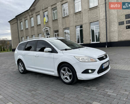Белый Форд Фокус, объемом двигателя 1.6 л и пробегом 257 тыс. км за 5999 $, фото 5 на Automoto.ua